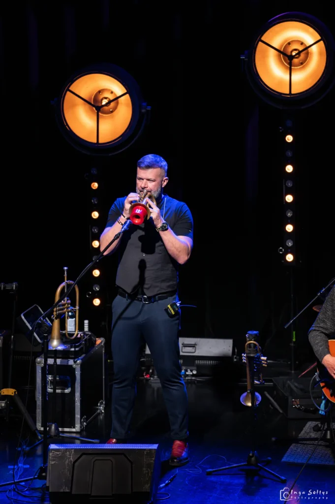 Zespół Raz Dwa Trzy na scenie, koncert jubileuszowy na 35-lecie (5)